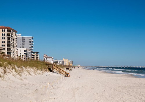 How far is jacksonville florida from the beach?